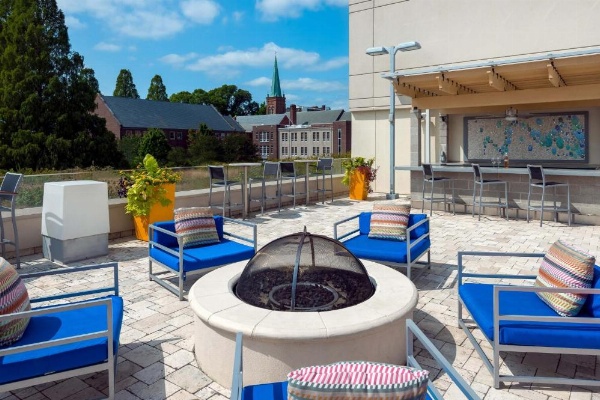 Aloft - Asheville Downtown image 23